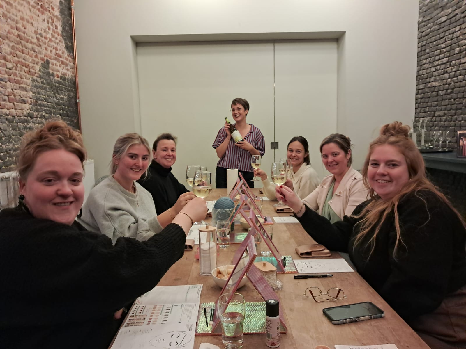 Make-upworkshop Autumn Glow van Peaches & Cream in Geel
